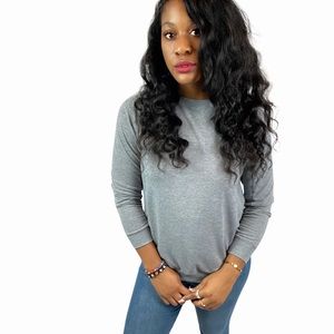 Quarter sleeve gray top 💕✨